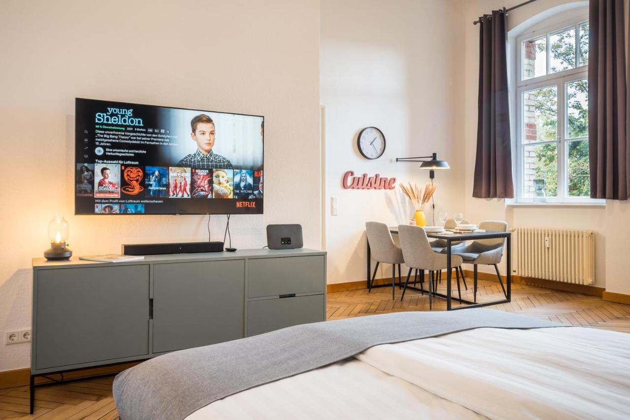 Schwarzlins Loftraum - Stilvolles Apartment Mit Smart Tv, Netflix, Disney Plus, Schnellem Wlan, Parken, Nespresso زانكت إنغبرت المظهر الخارجي الصورة